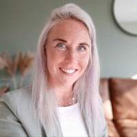 Angela van Beek