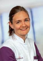 Annette Vd Vis